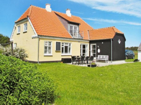 Spacious Holiday Home in Skagen with Terrace in Hulsig